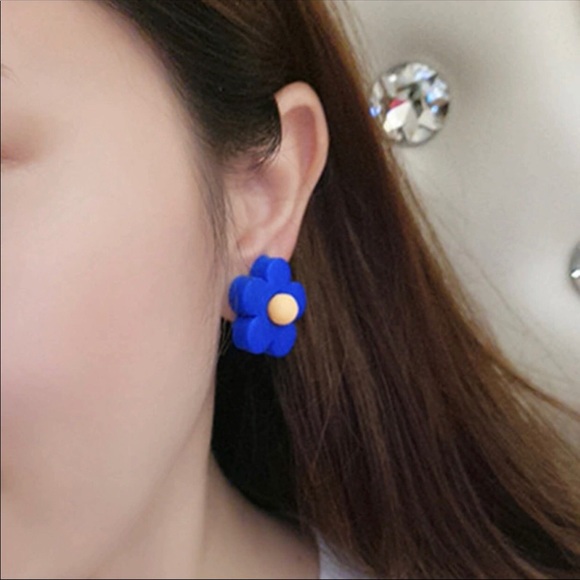 Earrings Flower Power Cheery Button - Picture 2 of 7